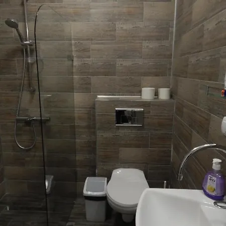 Red House 3* Кюстендил