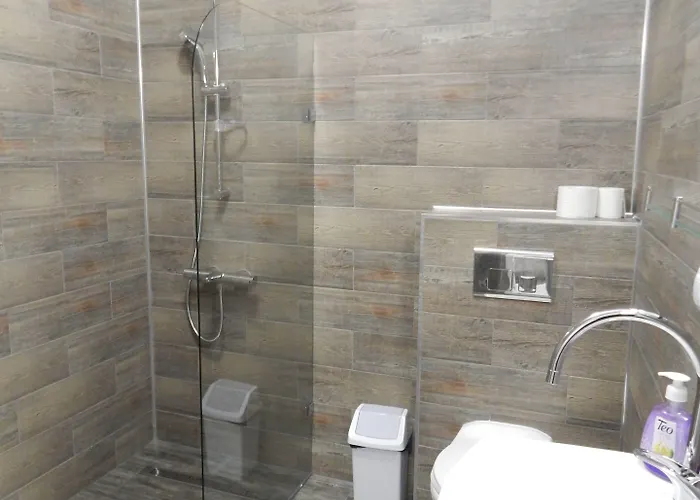 Red House 3* Kiustendił